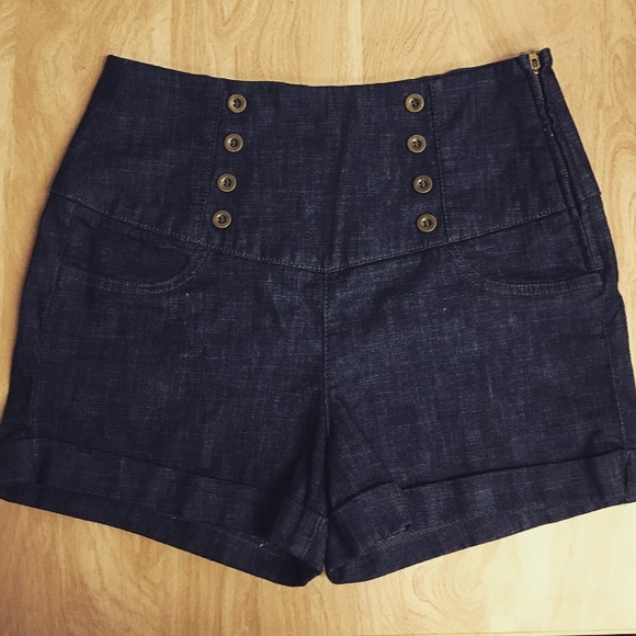 High rise shorts