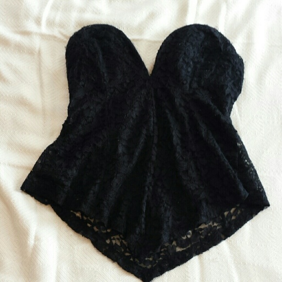 💋SALE💋Sweetheart Black Lace Strapless Top [NEW] - Picture 1 of 1