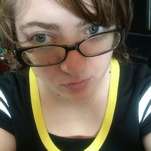 Meet your Posher, Julya