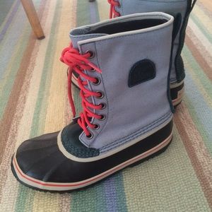 Never worn Sorel Women's 1964 Premium CVS Boot