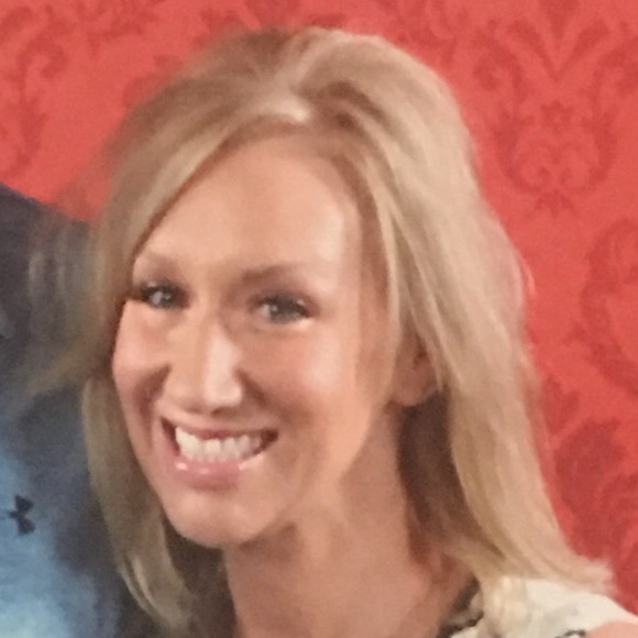 Meet your Posher, Kim - Picture 1 of 1