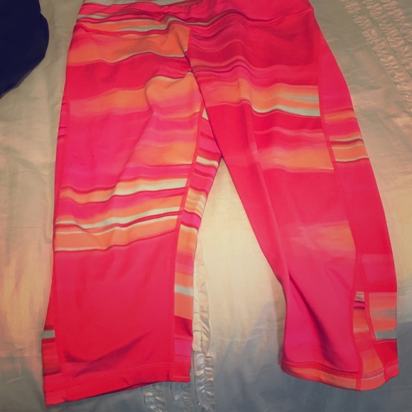 Zella fitted yoga pants. Beautiful color. L