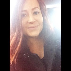 Meet your Posher, Vanessa