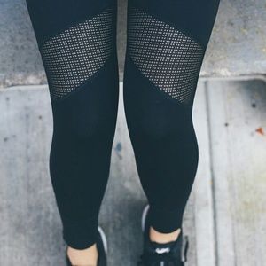 ⚡SALE Lorna Jane Be Seen Ankle Biter XS/4