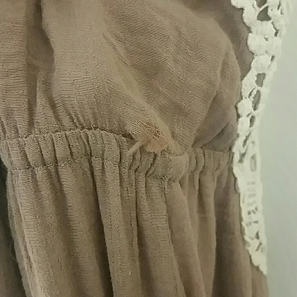 Dress - Picture 4 of 4