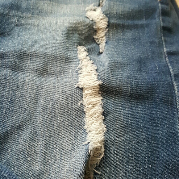 Distressed Ripped Skinny Jean - Picture 2 of 4