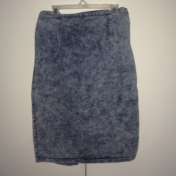 Pencil Jean skirt