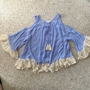 Boho Entro small peasant bell-sleeved blue top