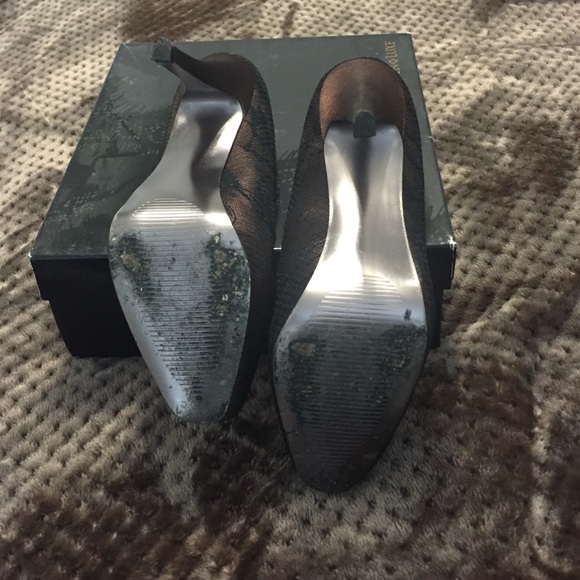 High heels - Picture 2 of 2
