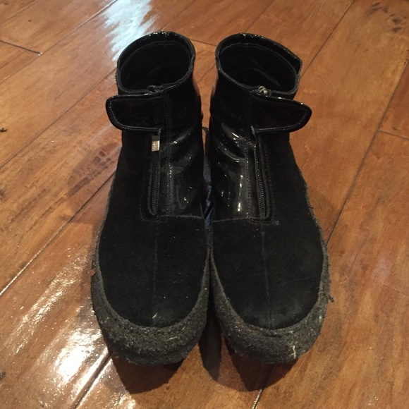 Saint Laurent Boots