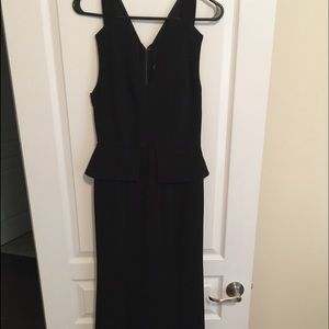 GUESS FLOOR LENGTH ELEGANT DRESS