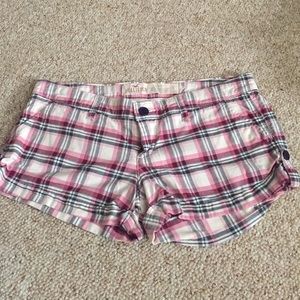 Hollister plaid shorts