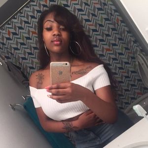 Meet your Posher, Gabrielle