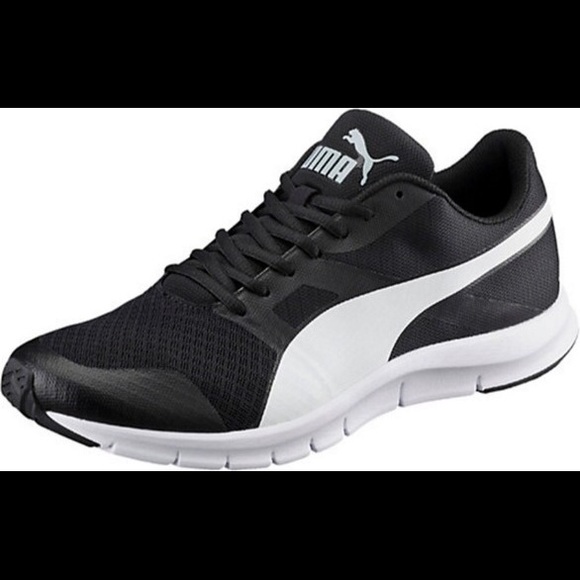 Puma Flexracer Running Shoe
