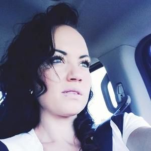 Meet your Posher, Alissa