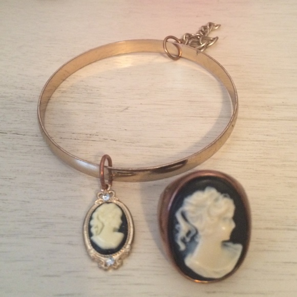 Bracelet and ring set