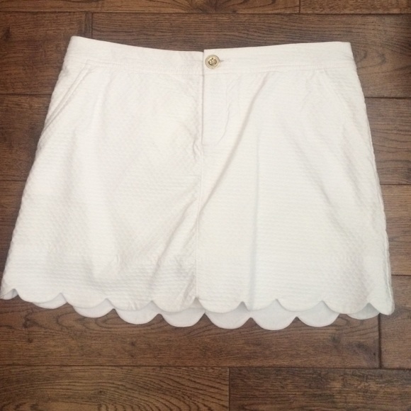 Lilly Pulitzer skirt