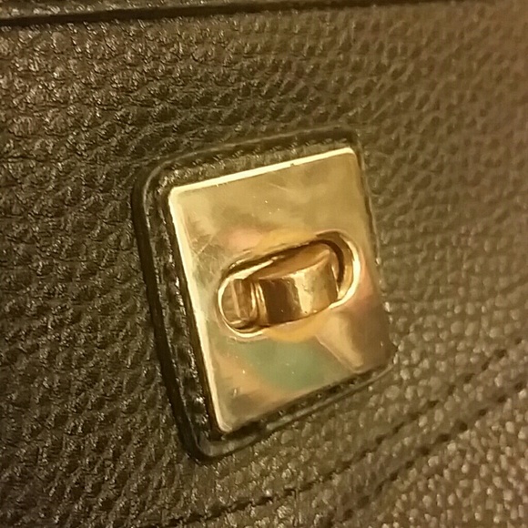 Purse - Picture 4 of 4