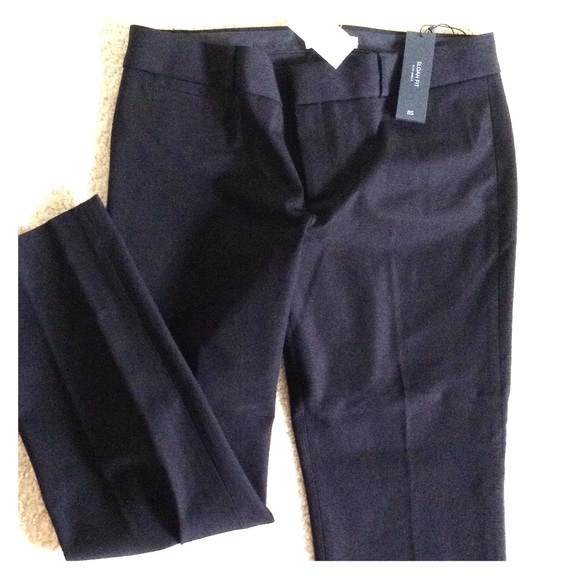Banana Republic slim ankle pants in size 8s