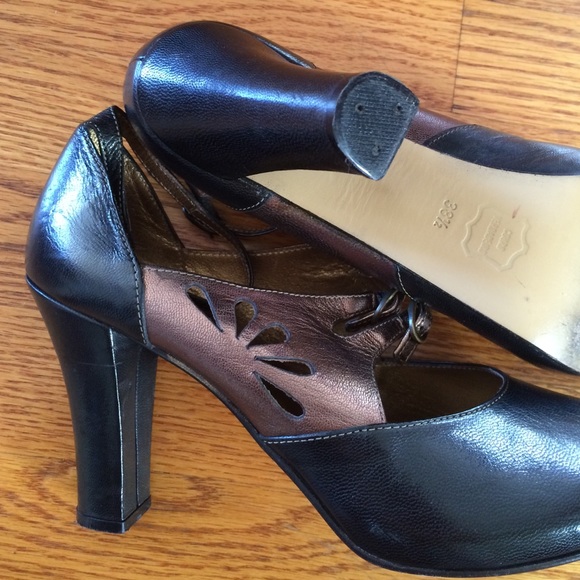 Giraudon two-tone metallic peep toe heels - Picture 3 of 6