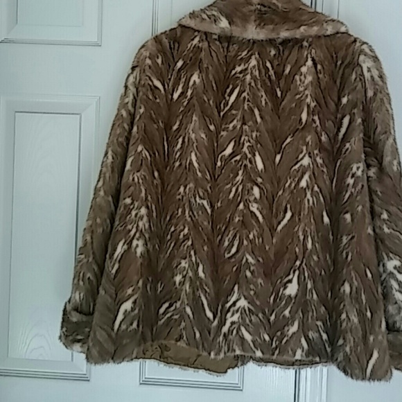 Short mink coat - Picture 2 of 4