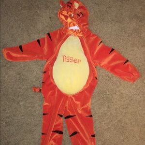 Tigger costume