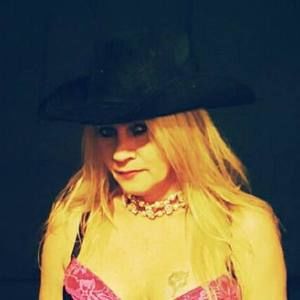 Meet your Posher, Donna nations