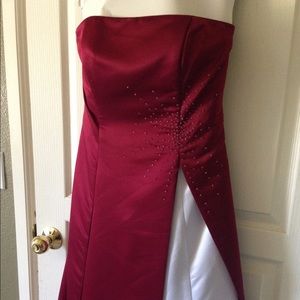 Burgundy prom dress✨