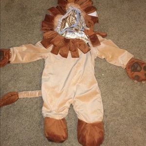 Lion costume