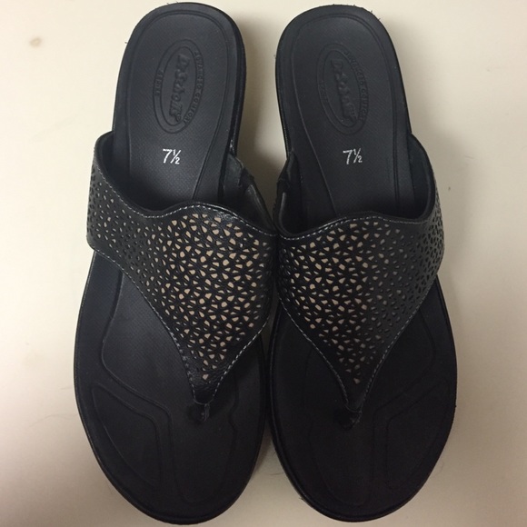 Wedge sandals