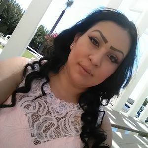 Meet your Posher, Anä y