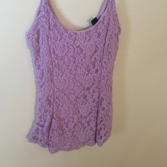 Adorable bow back tank