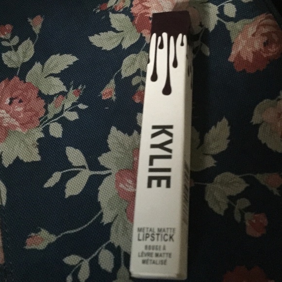 Kylie Lipstick