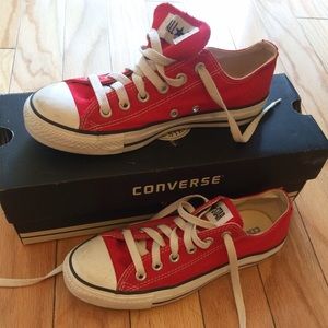 Red Low-Top Converse size 7