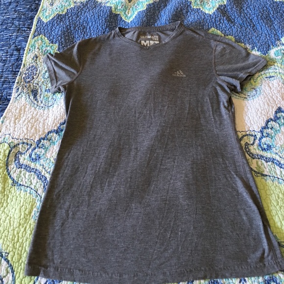 🌟🌟Adidas climalite gray gym t-shirt🌟🌟