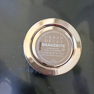 Urban Decay Snakebite eyeshadow
