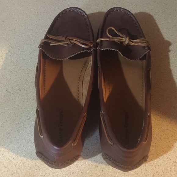 Shoes - Picture 4 of 4