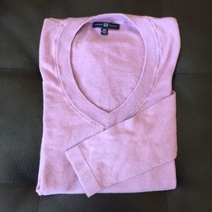 Lavender v-neck sweater