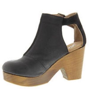 Free People Amber Clog
