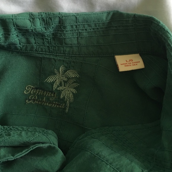 Tommy Bahama 100% silk shirt