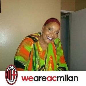 Meet your Posher, Denise