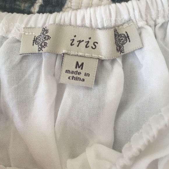 White off the shoulder too! - Picture 3 of 4