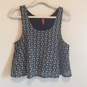 Sleeveless crop top