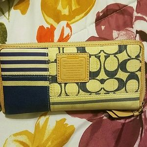 Coach wallet