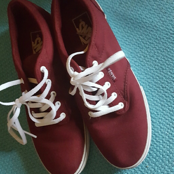 NWOT BURGUNDY VANS