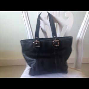 Original coach bag excellent contain all leather