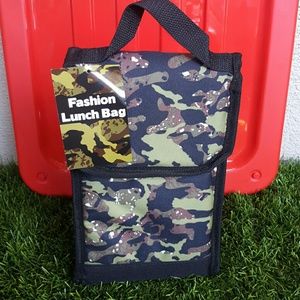 Army designed lunch bag