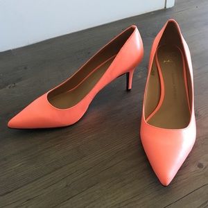 Banana Republic Annetta Leather Pumps, Coral