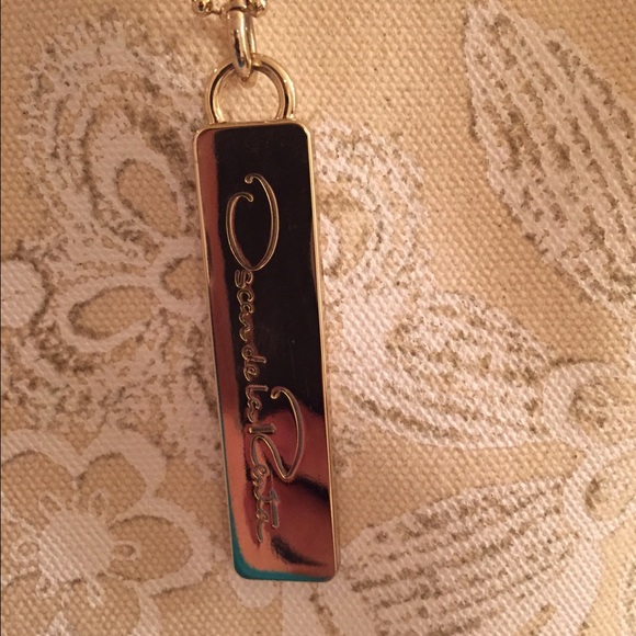 Oscar De La Renta - Picture 3 of 3