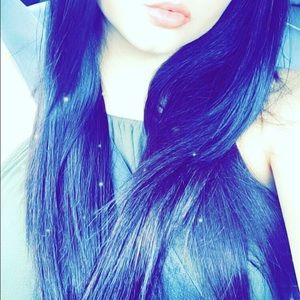 Meet your Posher, Alida